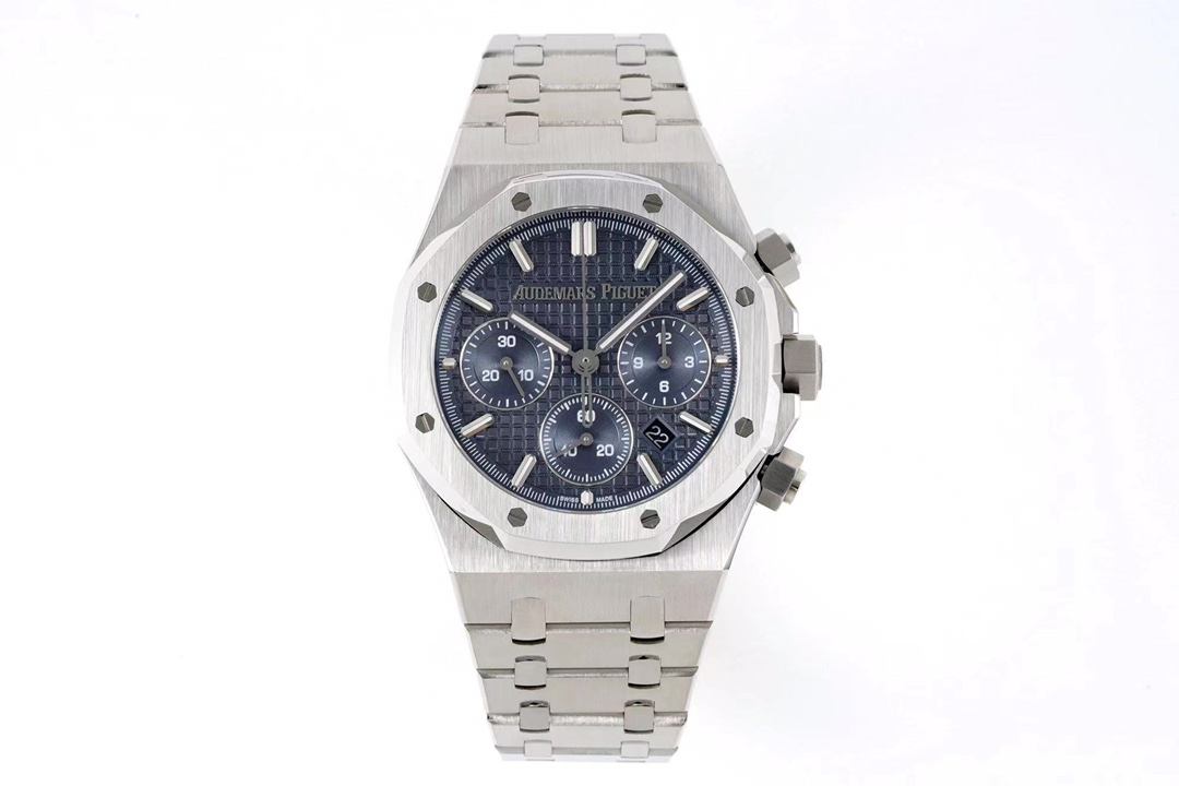 Audemars Piguet Royal Oak Series 26240ST.OO.1320ST.05, Blue Dial, 41mm size.