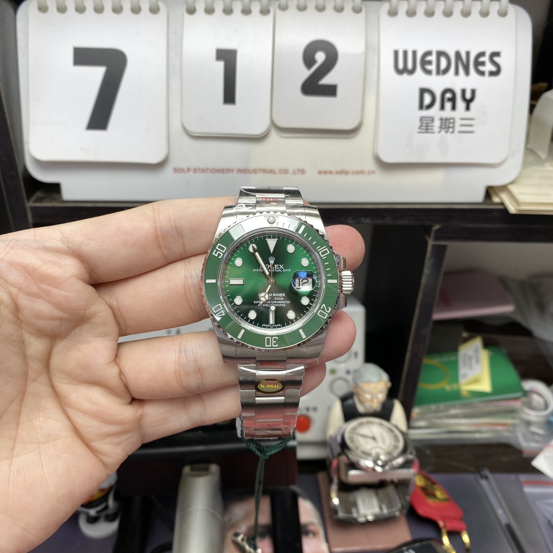 Rolex Submariner Series 116610LV-0002, Green Hulk, 40mm size.