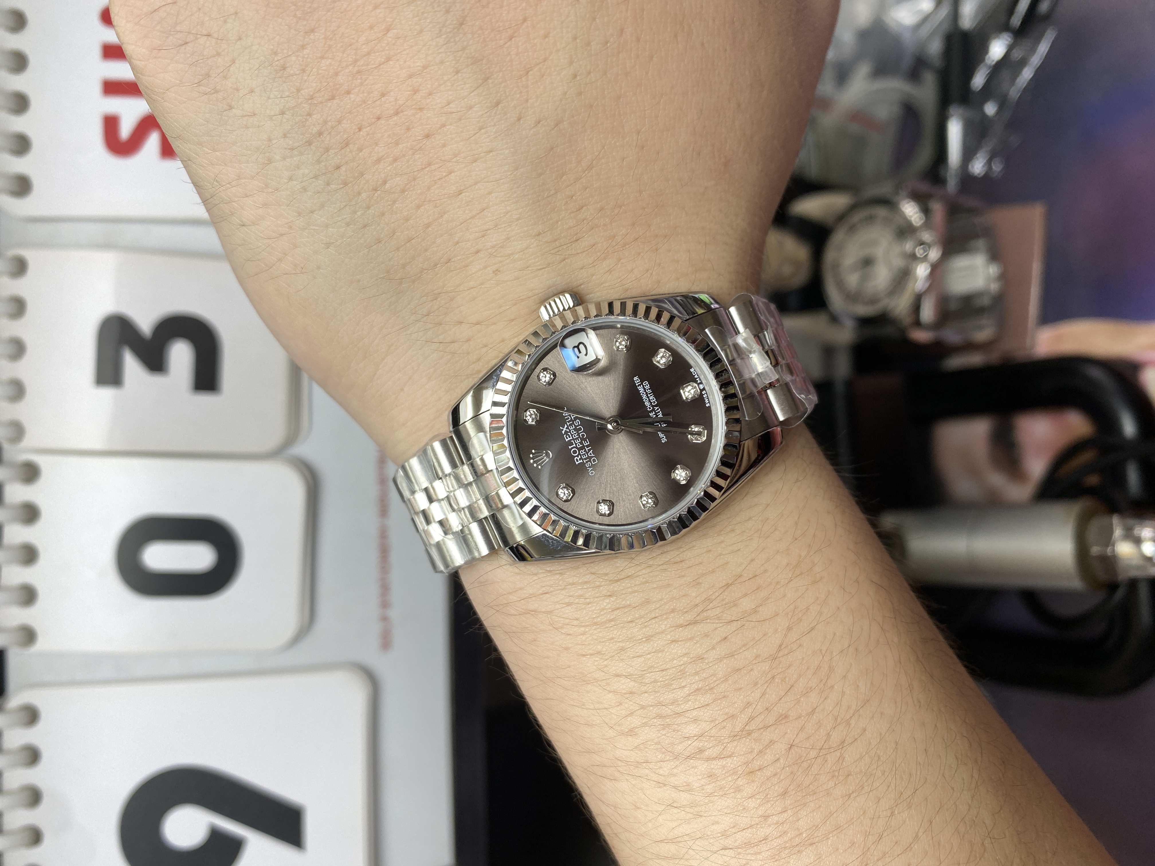 Rolex Datejust Series Watch Model M278274-0008 31mm